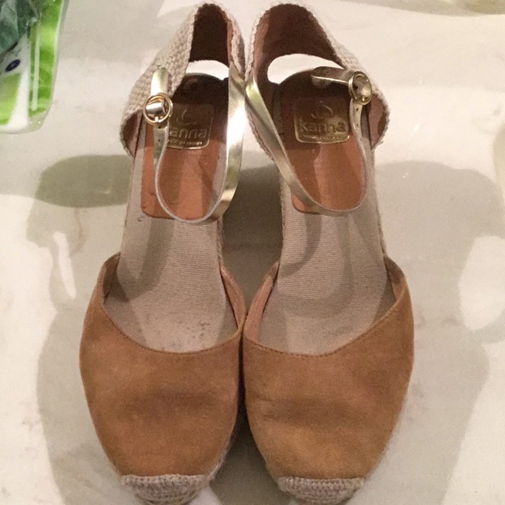 Golden Wedges. Size 9. Made in Spain